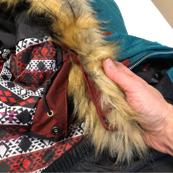❌ SOLD ❌ 686 Snowboard Waterproof Woman Jacket 🏂 - Picture 12 of 16